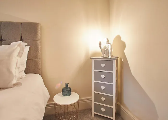 The Funky Robin - アパート