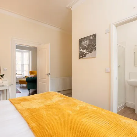 The Funky Robin - Lejlighed